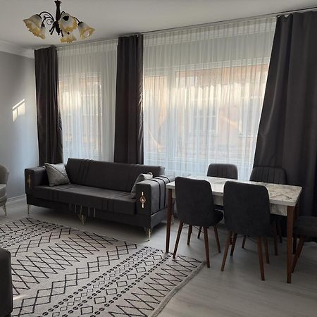 Only For Families Apartment イスタンブール エクステリア 写真