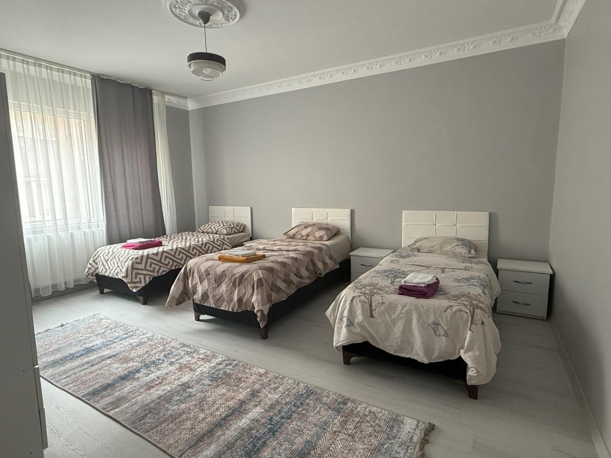 Only For Families Apartment イスタンブール エクステリア 写真